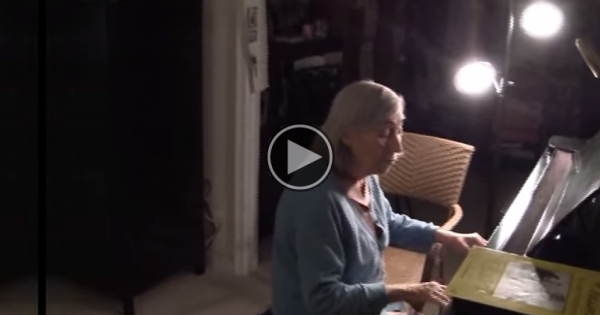 What Happens Next When She Sat Down And Started Playing The Piano Is Just Amazing !