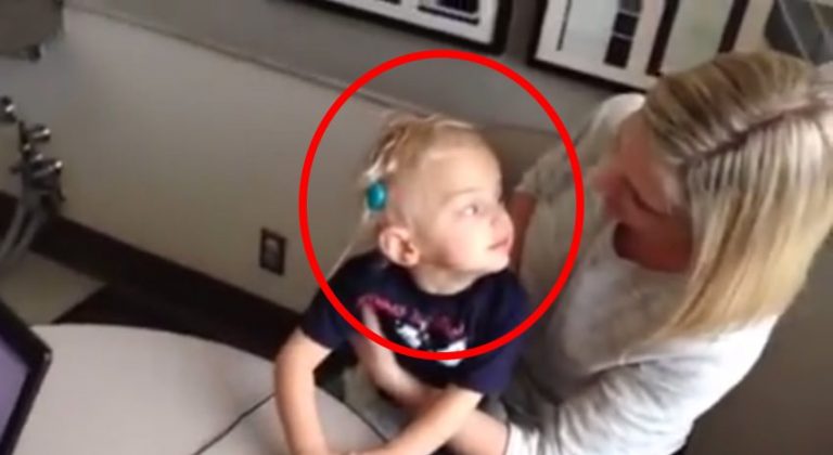 This Reaction Will Melt Your Heart When This 2yo Just Heard Mom’s Voice For The Very First Time.