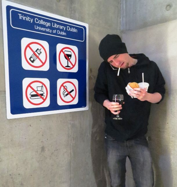 20 Rebellious Photos That Clearly Defies Given Rules